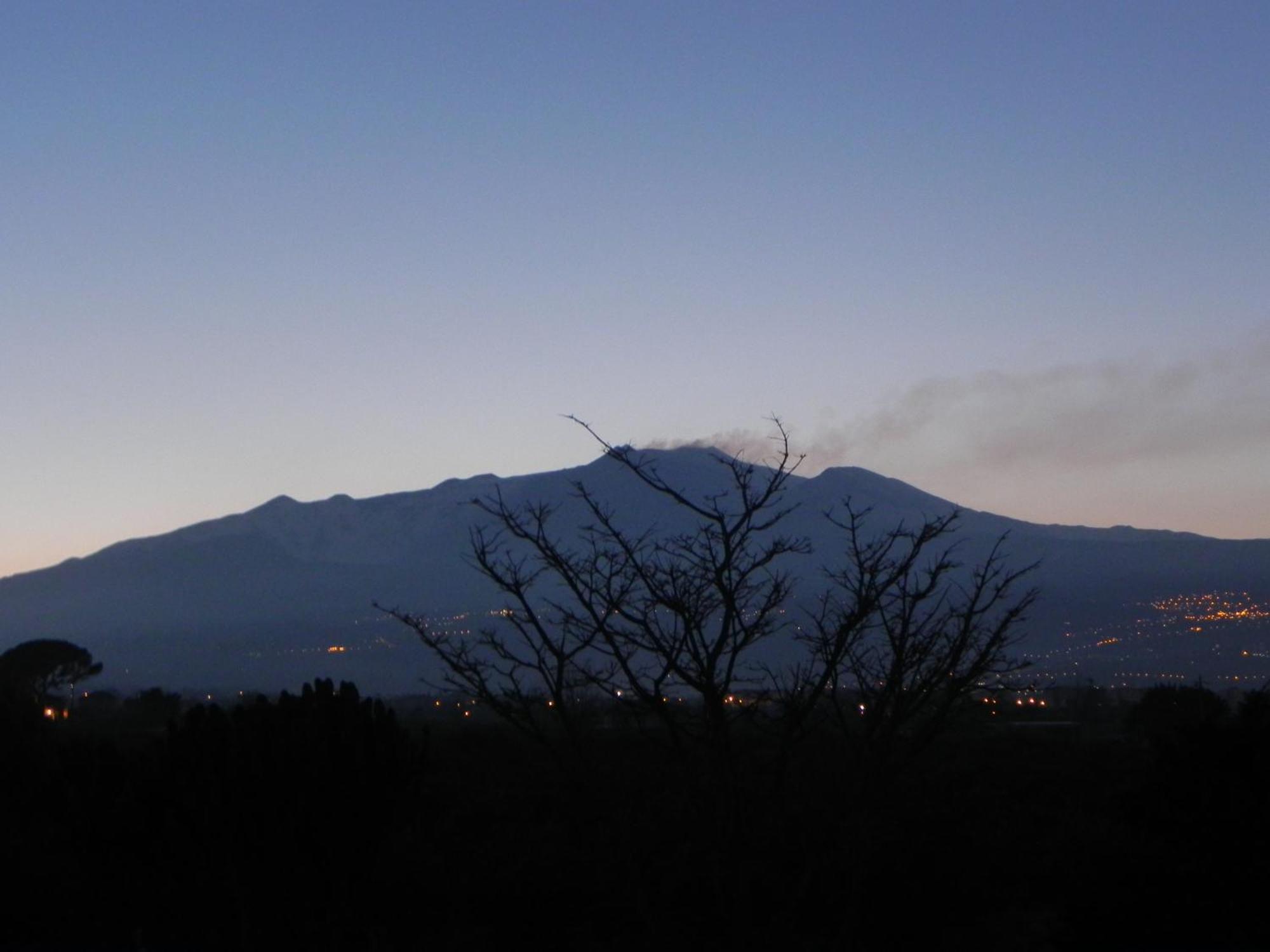 La Terra Del Mezzo Βίλα Riposto Εξωτερικό φωτογραφία
